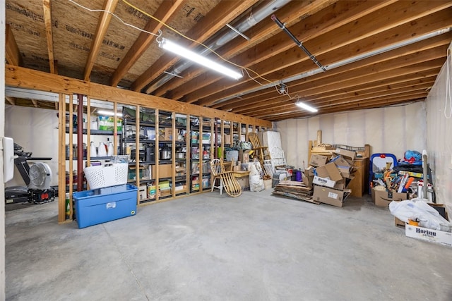 2515 Woodhill Dr SW, Cedar Rapids, IA 52404 - view of unfinished below grade area