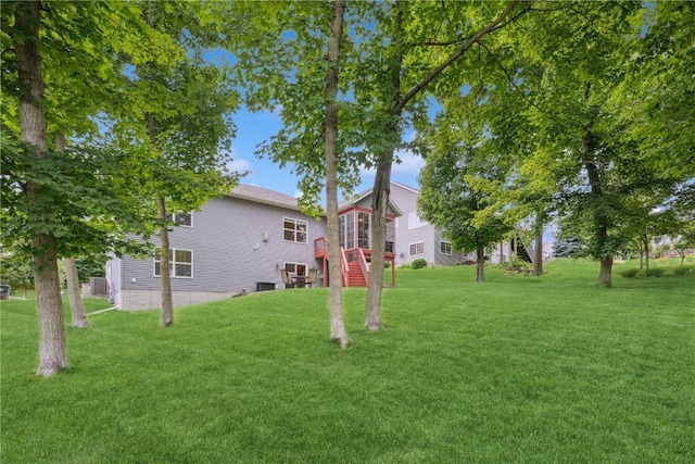 2021 Andrew Charles Dr NW, Cedar Rapids, IA 52405 - view of green lawn with stairs