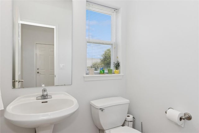 4420 Spring Meadow Pl NE, Cedar Rapids, IA 52411 - half bath with toilet and a sink