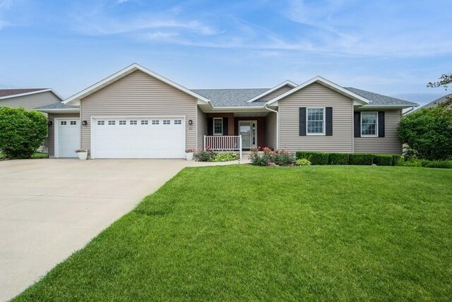 211 Thompson Dr, Atkins, IA 52206 - photo 1