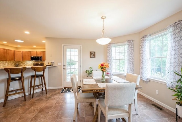 211 Thompson Dr, Atkins, IA 52206 - photo 8