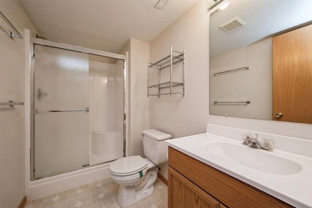 1641 Greens Way Ct, Cedar Rapids, IA 52402 - full bath featuring a stall shower and vanity