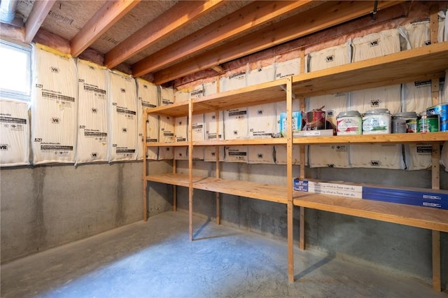 6514 Fox Run Dr SW, Cedar Rapids, IA 52404 - view of storage room