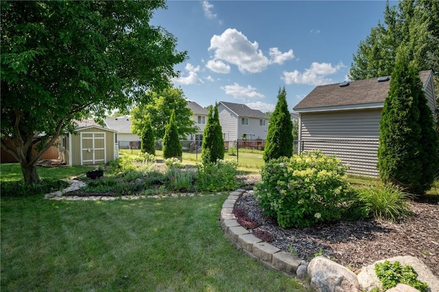 6514 Fox Run Dr SW, Cedar Rapids, IA 52404 - view of yard featuring a shed and a residential view