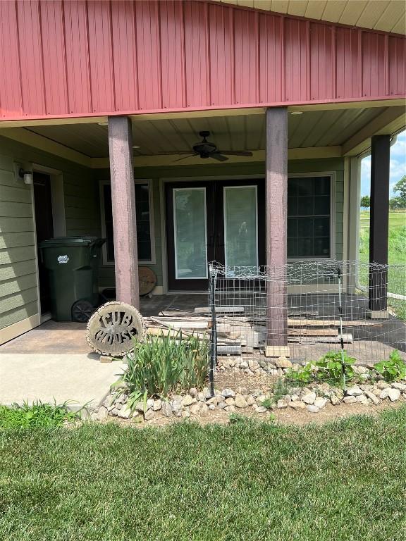 140 Falcon Dr, Montezuma, IA 50171 - property entrance with ceiling fan