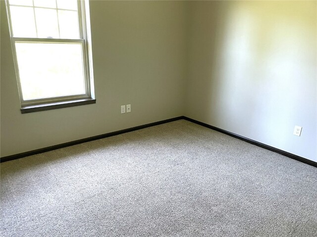 829 N 1st Ave N, Iowa City, IA 52245 - photo 12