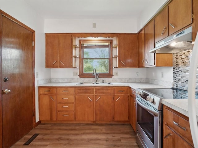311 E S St, Lisbon, IA 52253 - photo 10