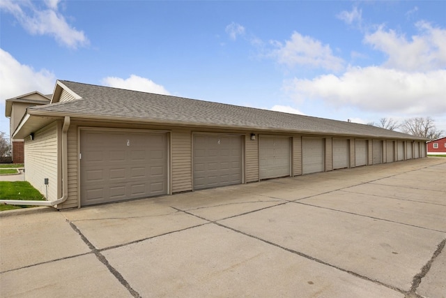 3120 Wilson Ave SW Unit 2, Cedar Rapids, IA 52404 - view of garage