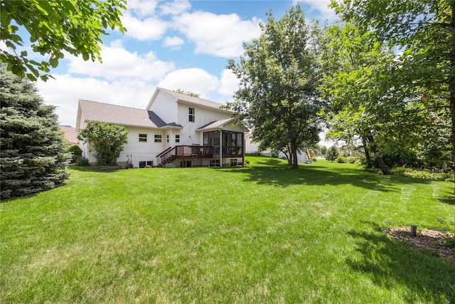 712 Willow Ct, Solon, IA 52333 - view of grassy yard with a sunroom