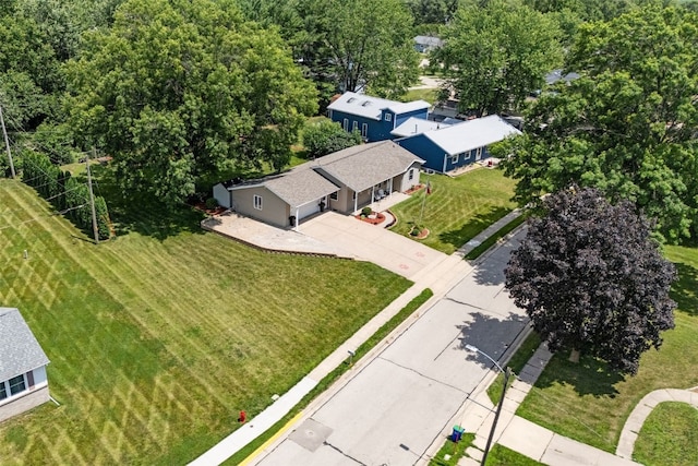 330 E S St, Lisbon, IA 52253 - aerial view of property and surrounding area