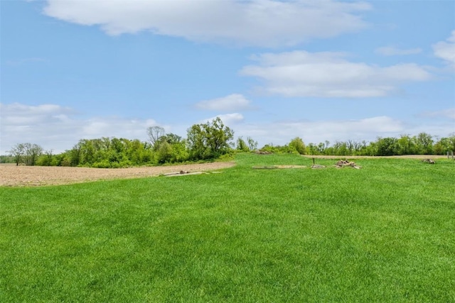 4100 Greens Grove Rd, Center Point, IA 52213 - view of grassy yard featuring a rural view
