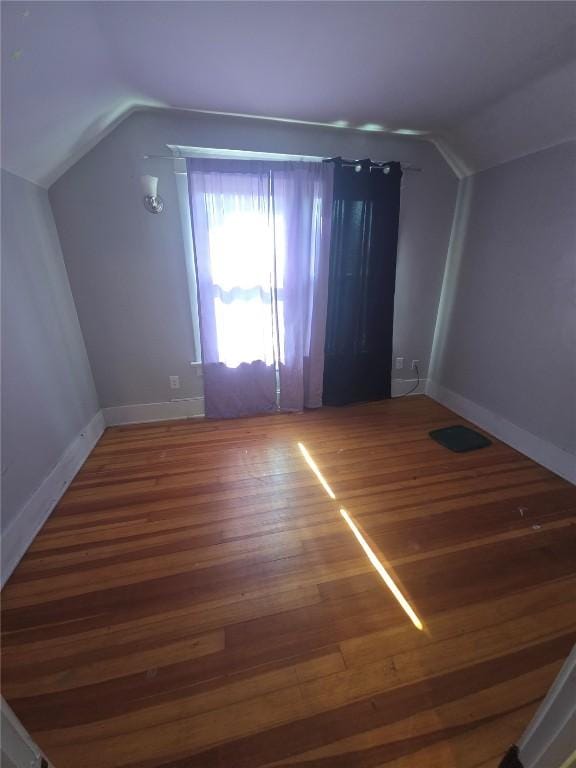 2225 J St SW, Cedar Rapids, IA 52404 - photo 24