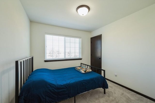 3212 Sherwood Pl, Marion, IA 52302 - carpeted bedroom with baseboards