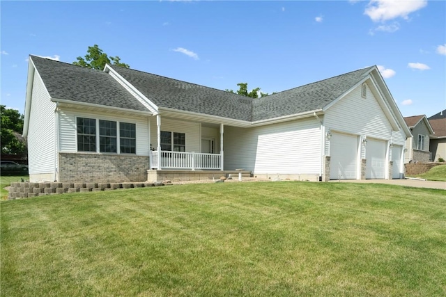 4118 Paradise Ct NW, Cedar Rapids, IA 52405 - ranch-style house featuring covered porch, an attached garage, a front lawn, and a shingled roof