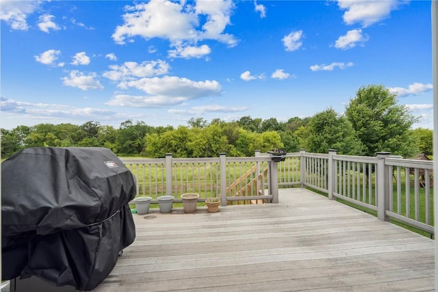 8313 Monterey Dr NE, Cedar Rapids, IA 52402 - deck with area for grilling