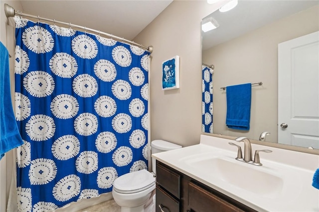 8313 Monterey Dr NE, Cedar Rapids, IA 52402 - full bath with vanity and a shower with shower curtain