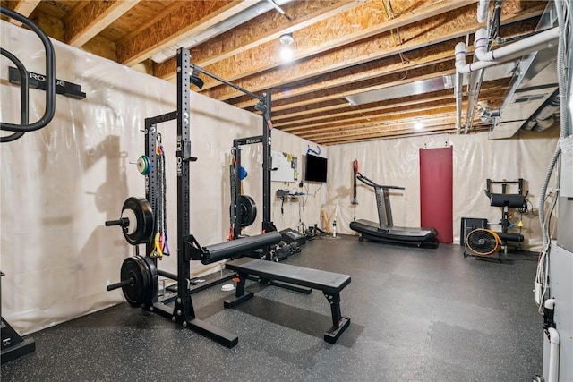 8313 Monterey Dr NE, Cedar Rapids, IA 52402 - view of workout room