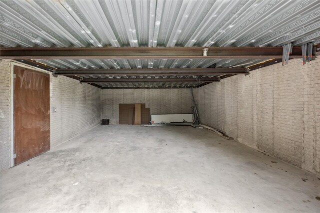 1131 Penkridge Dr, Iowa City, IA 52246 - basement featuring a garage