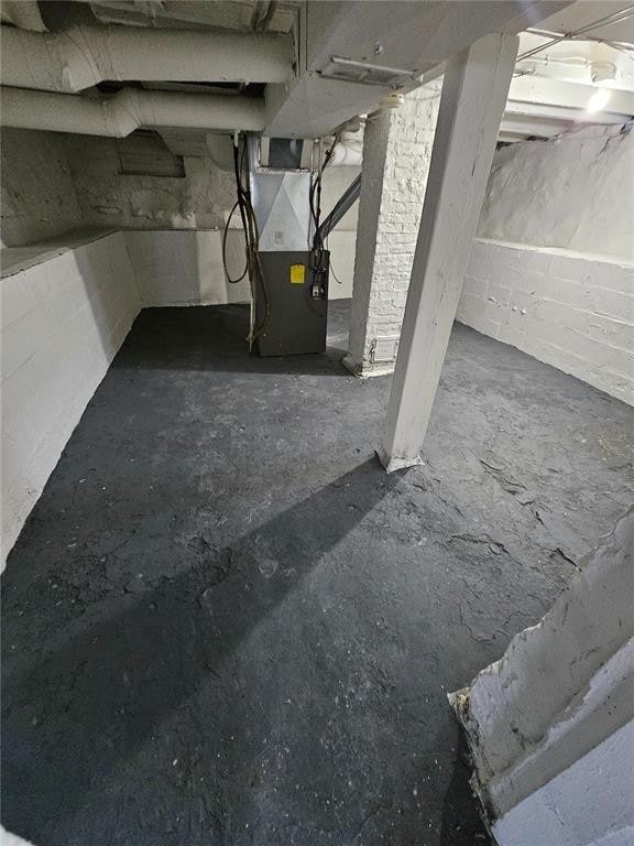 1502 SW 1st St, Cedar Rapids, IA 52404 - photo 25