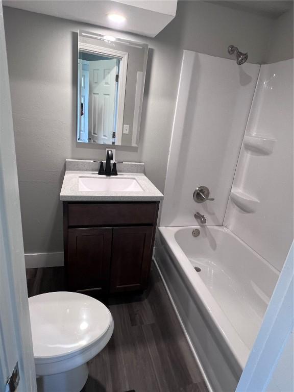 1502 SW 1st St, Cedar Rapids, IA 52404 - photo 22