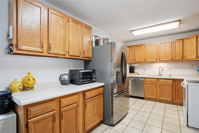 108 Atwood Dr SW, Cedar Rapids, IA 52404 - photo 8