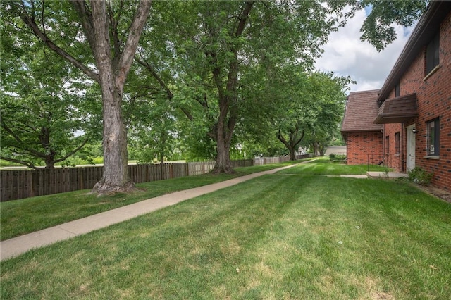 5703 Golden Ct NE Unit 34, Cedar Rapids, IA 52402 - photo 2
