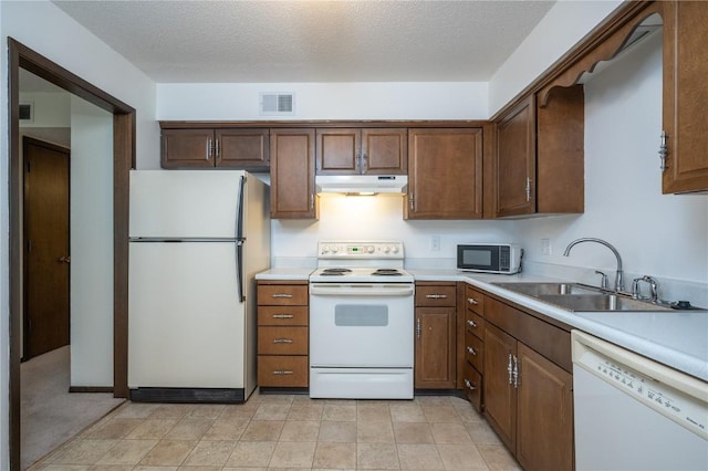 5703 Golden Ct NE Unit 34, Cedar Rapids, IA 52402 - photo 10