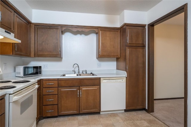 5703 Golden Ct NE Unit 34, Cedar Rapids, IA 52402 - photo 11