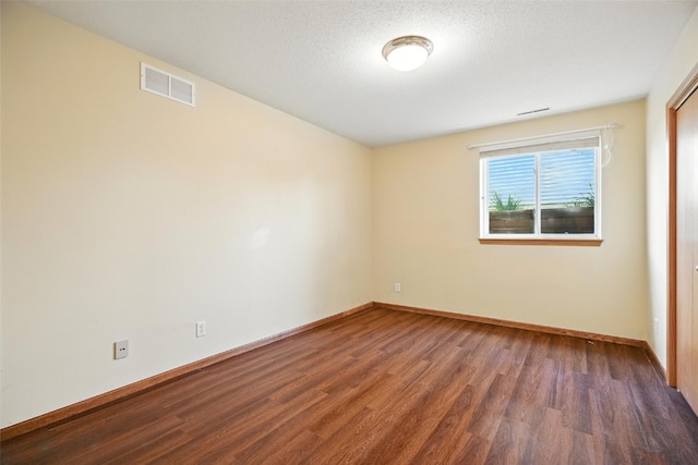965 Hampshire Dr, Marion, IA 52328 - unfurnished room featuring wood finished floors and baseboards