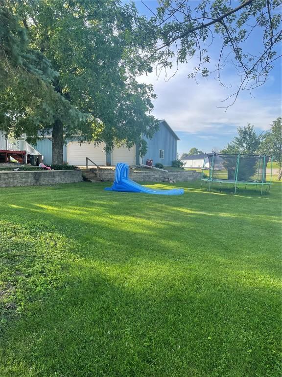 711 E Des Moines St, Brooklyn, IA 52211 - photo 5