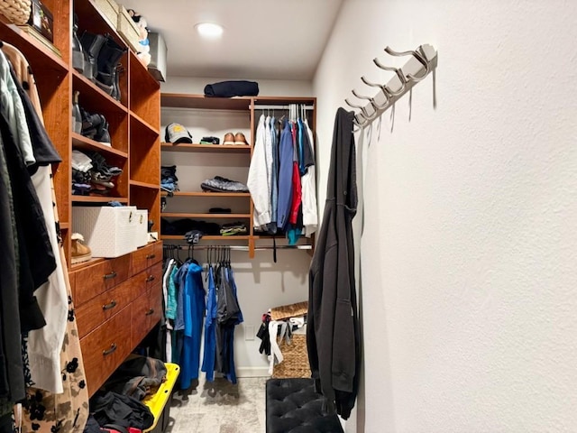 104 Oberlin St, Iowa City, IA 52245 - view of spacious closet