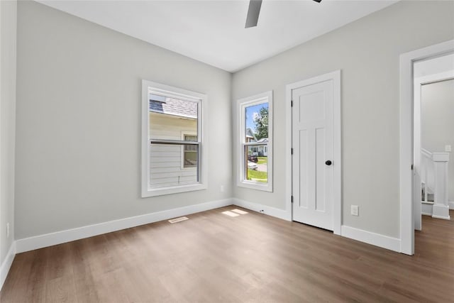 1356 Hinkley Ave NW, Cedar Rapids, IA 52405 - foyer entrance with ceiling fan and wood finished floors