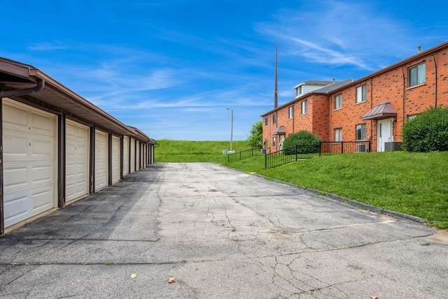 809 Kerry Ln SE Unit 66, Cedar Rapids, IA 52403 - view of street with community garages