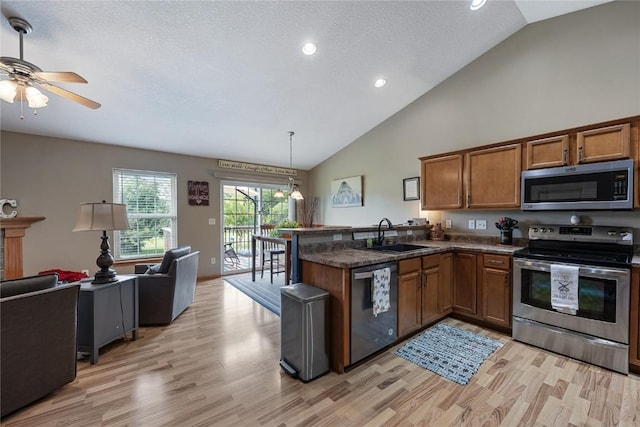 1600 Hunters Creek Way, Marion, IA 52302 - photo 8