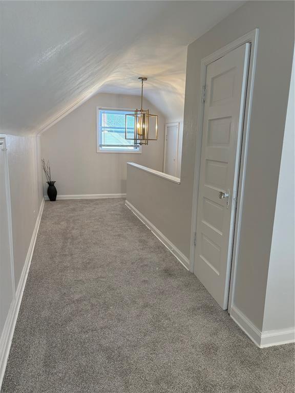 1047 27th St NE, Cedar Rapids, IA 52402 - photo 13