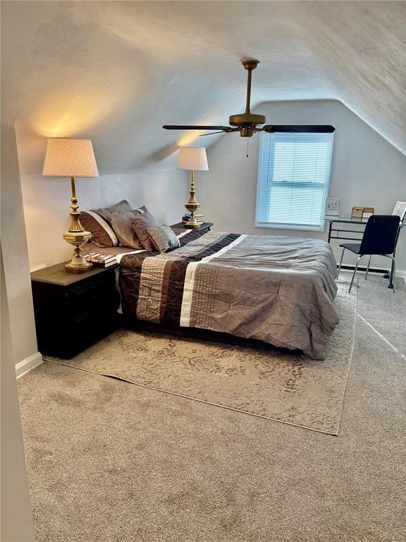 1047 27th St NE, Cedar Rapids, IA 52402 - photo 14