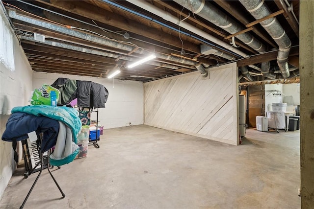1727 Grande Ave SE, Cedar Rapids, IA 52403 - view of unfinished basement