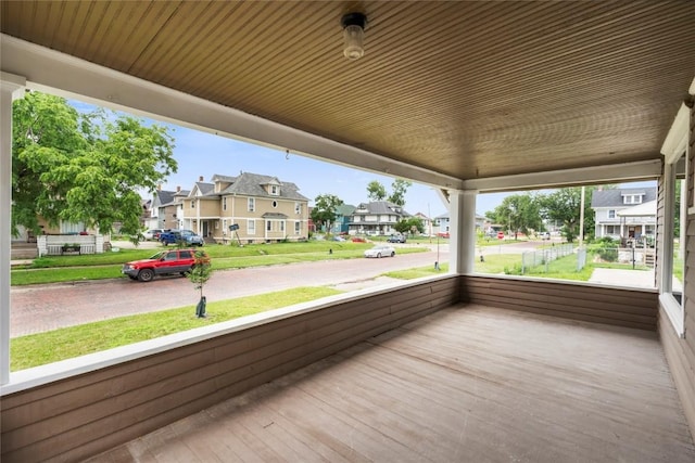 210 16th St SE, Cedar Rapids, IA 52403 - deck featuring a residential view