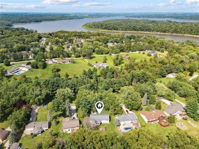 2135 Lake View Ridge Dr NE, Solon, IA 52333 - aerial view of property's location with a large body of water and nearby suburban area