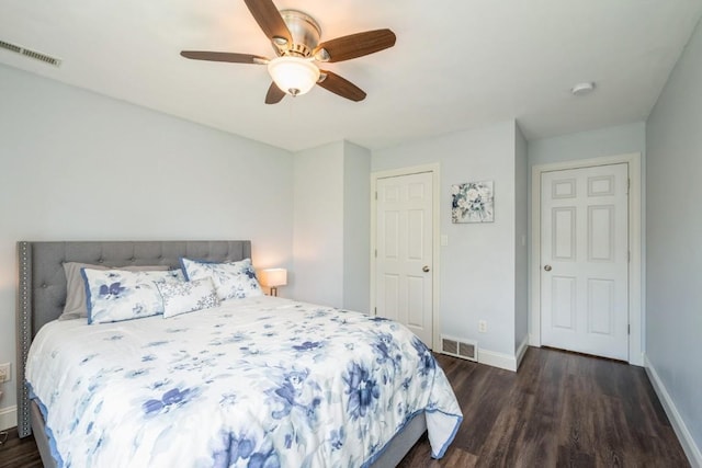 2654 Mulberry Ct, Marion, IA 52302 - bedroom featuring dark wood finished floors and a ceiling fan