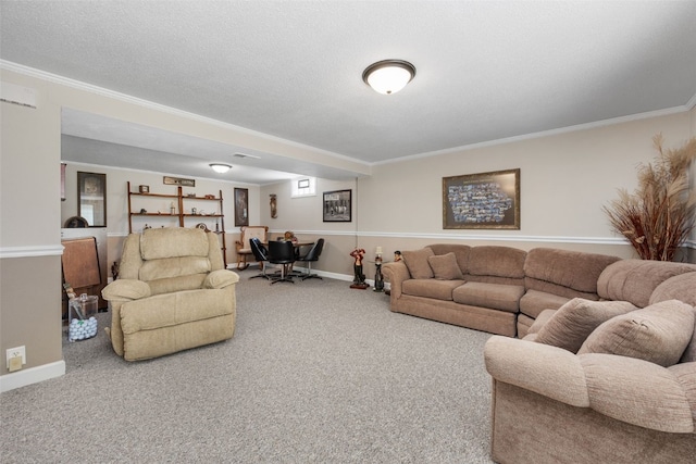 906 29th St NW, Cedar Rapids, IA 52405 - carpeted living area featuring crown molding
