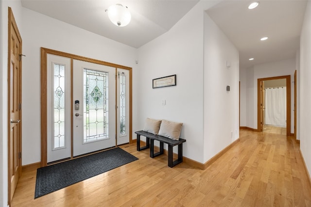 6845 Flint Rock Ct, Marion, IA 52302 - foyer entrance featuring light wood-style floors and recessed lighting