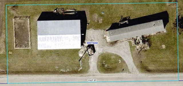 2665 71st St, Newhall, IA 52315 - map / location with property parcel outlined