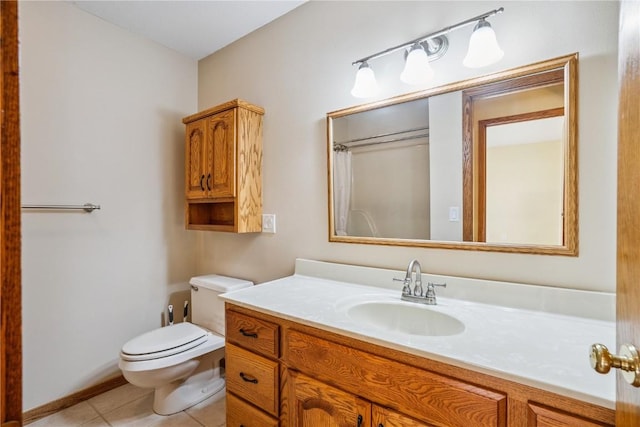 5524 Cimarron Ct, Marion, IA 52302 - bathroom featuring vanity, tile patterned flooring, and a shower with curtain
