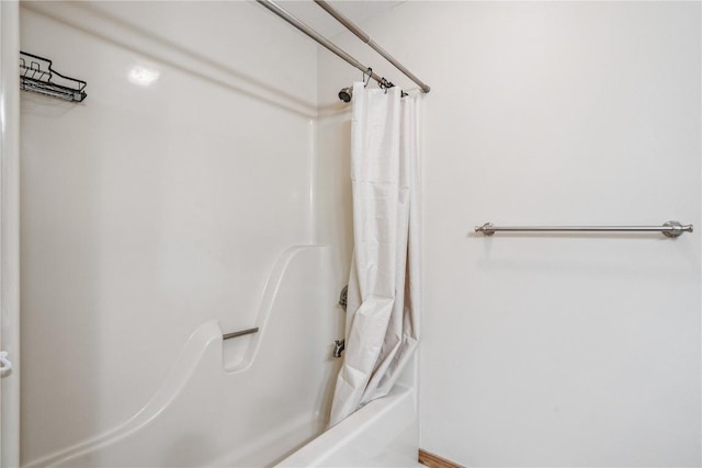 5524 Cimarron Ct, Marion, IA 52302 - bathroom with shower / bath combo