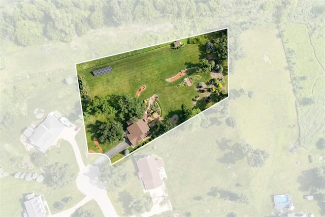 5524 Cimarron Ct, Marion, IA 52302 - aerial view of property and surrounding area with property parcel outlined
