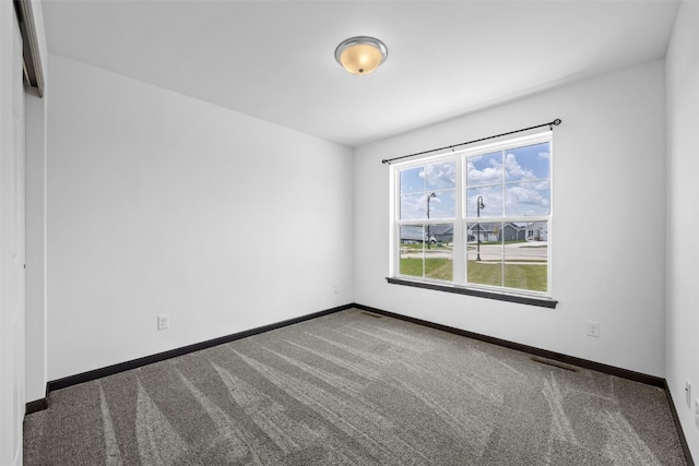 1921 Bowstring Dr, Marion, IA 52302 - unfurnished room with carpet and baseboards
