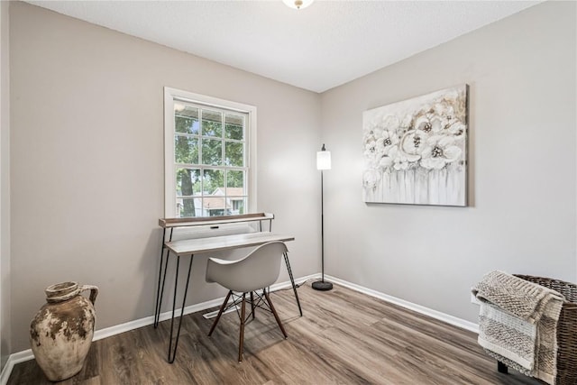 6808 Kelburn Ln NE, Cedar Rapids, IA 52402 - home office featuring wood finished floors