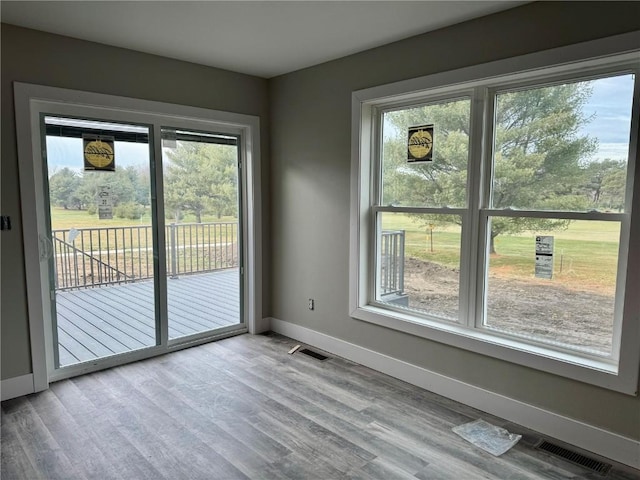 468 Chamber Dr, Anamosa, IA 52205 - unfurnished room featuring wood finished floors