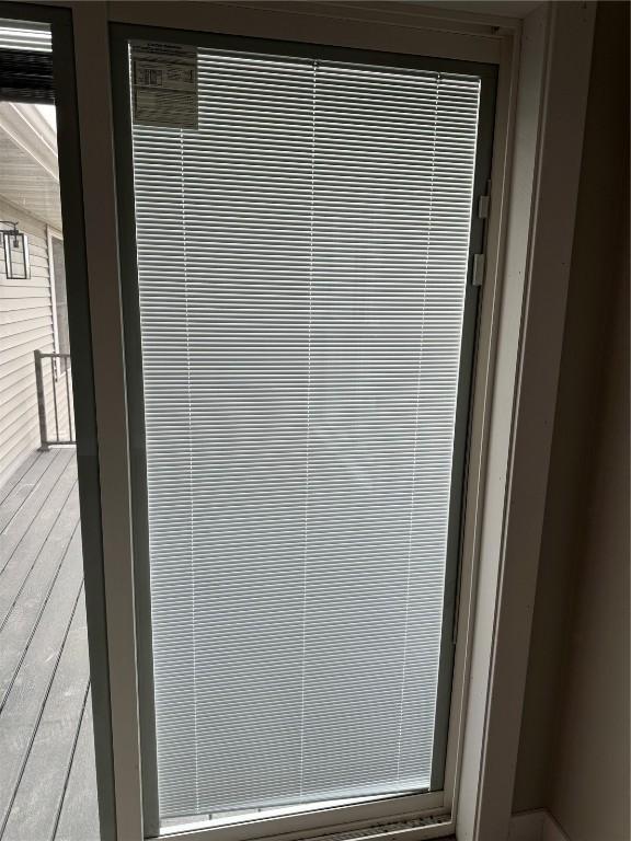 468 Chamber Dr, Anamosa, IA 52205 - detailed view of a heating unit